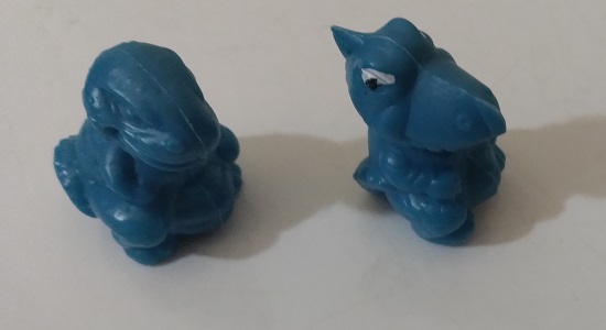 HOLLOW VENDING MACHINE DINOSAURS