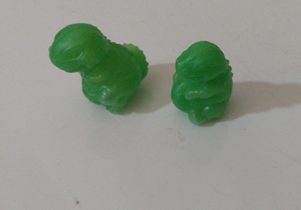 HOLLOW VENDING MACHINE DINOSAURS