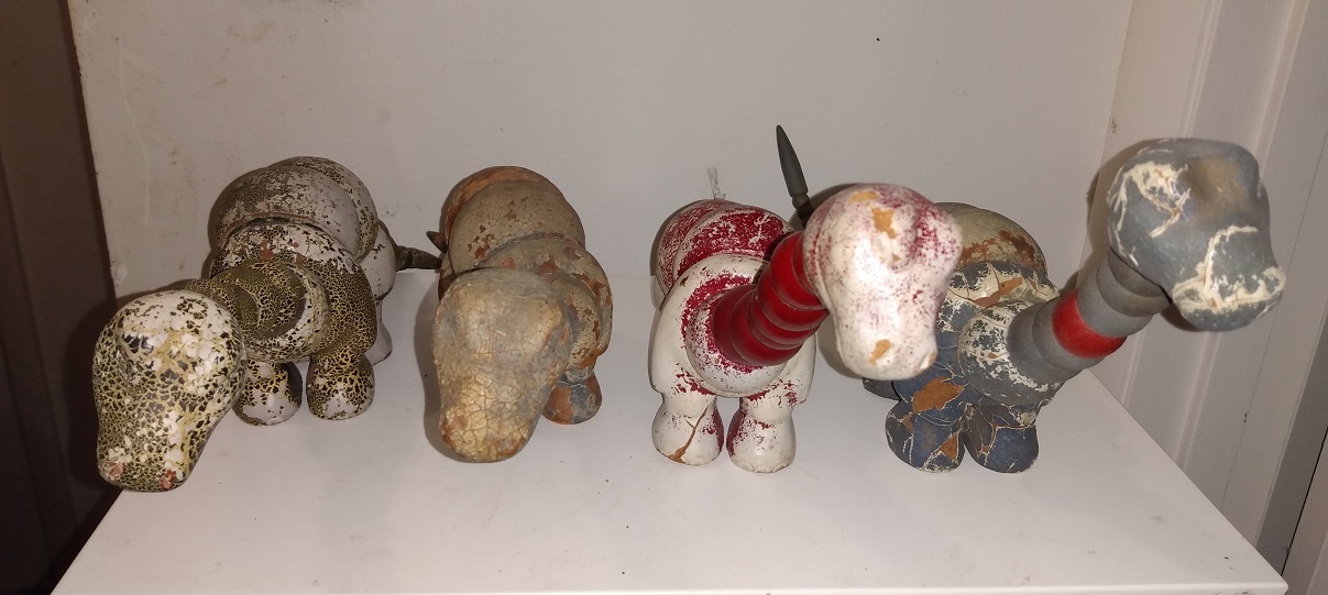 TWISTUM BRONTOSAURUS