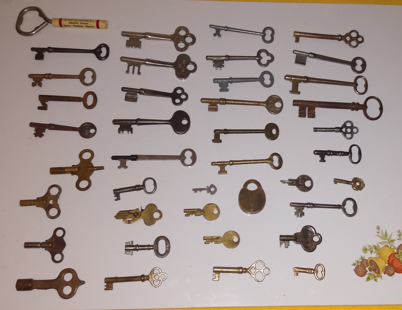 SKELETON KEYS